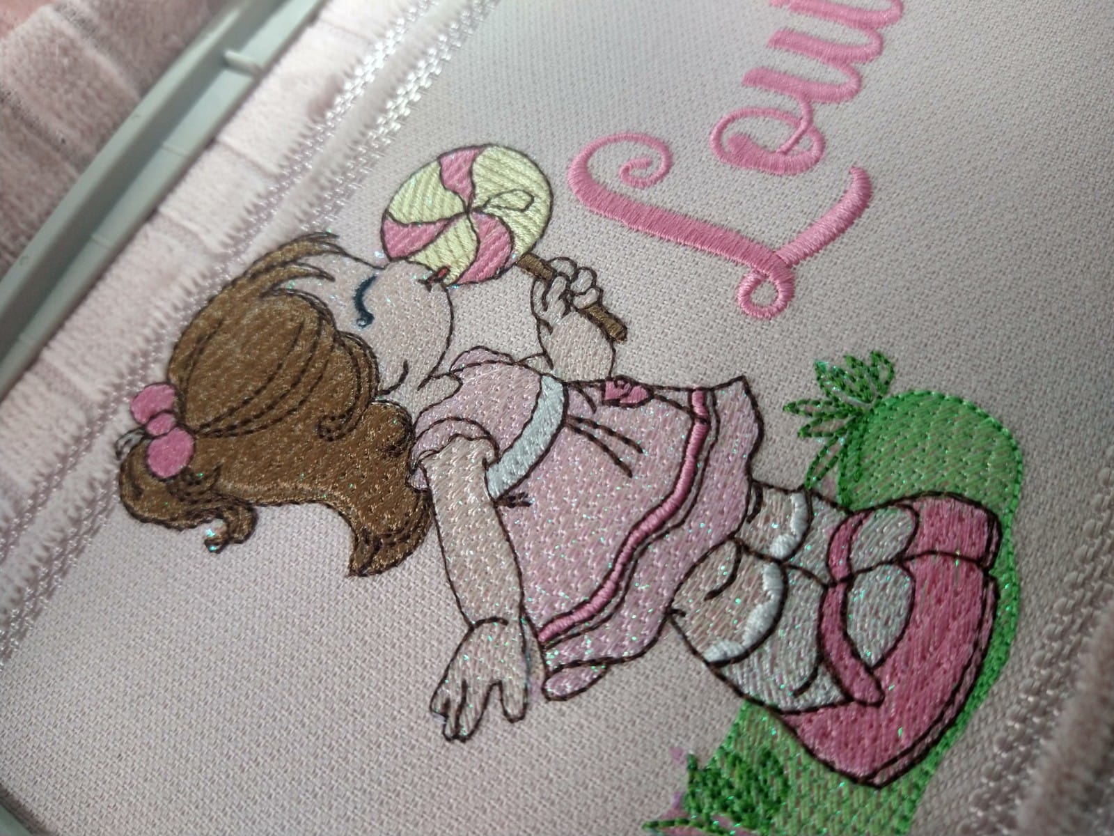 b708b5a6-9bab-4b27-b873-e713851c325f