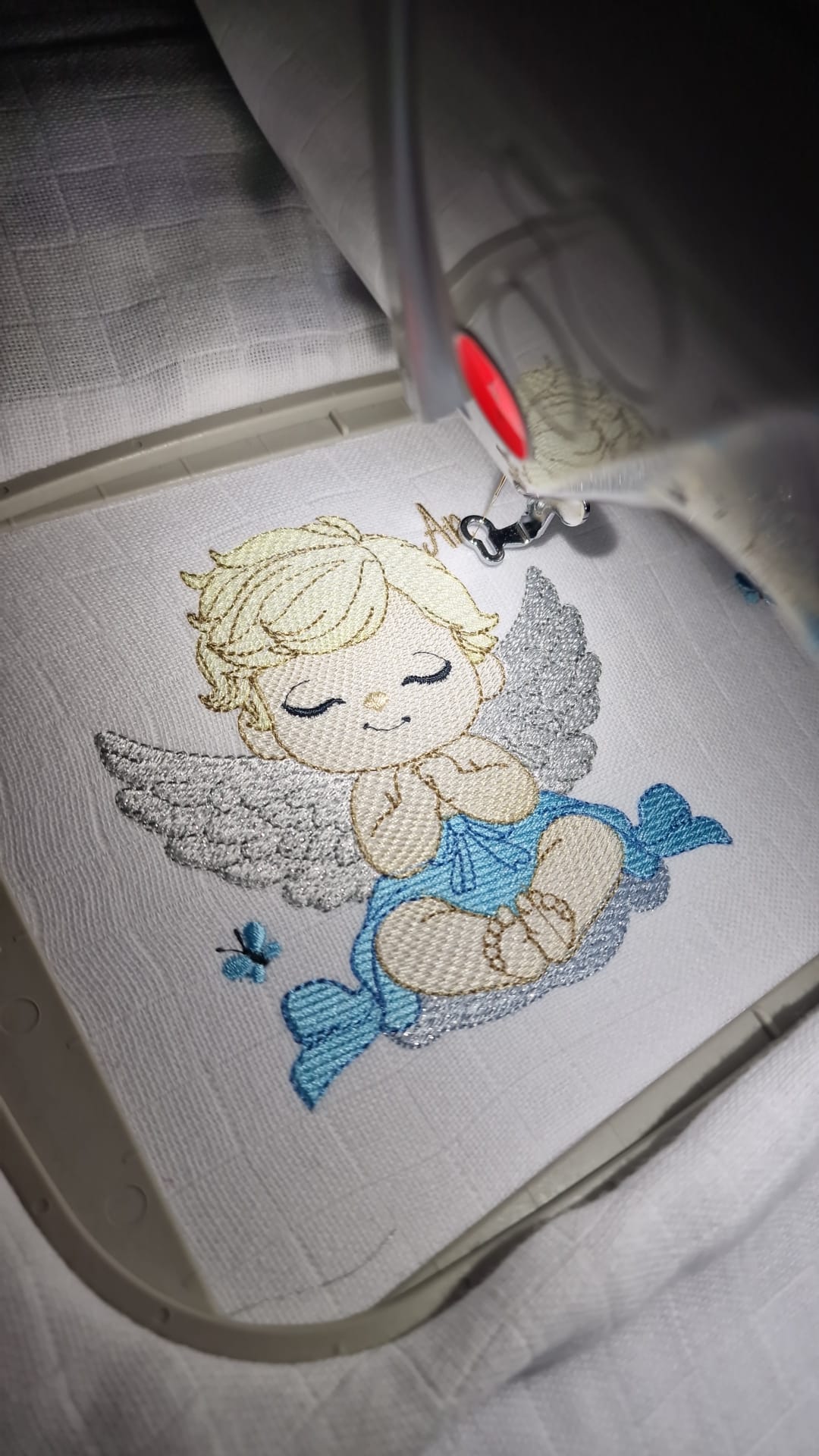 2091157b-f7d6-4cf1-bf21-7ef21162a051